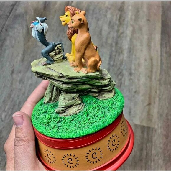 DISNEY VINTAGE LION KING MUSICAL FIGURINE - Picture 3 of 6